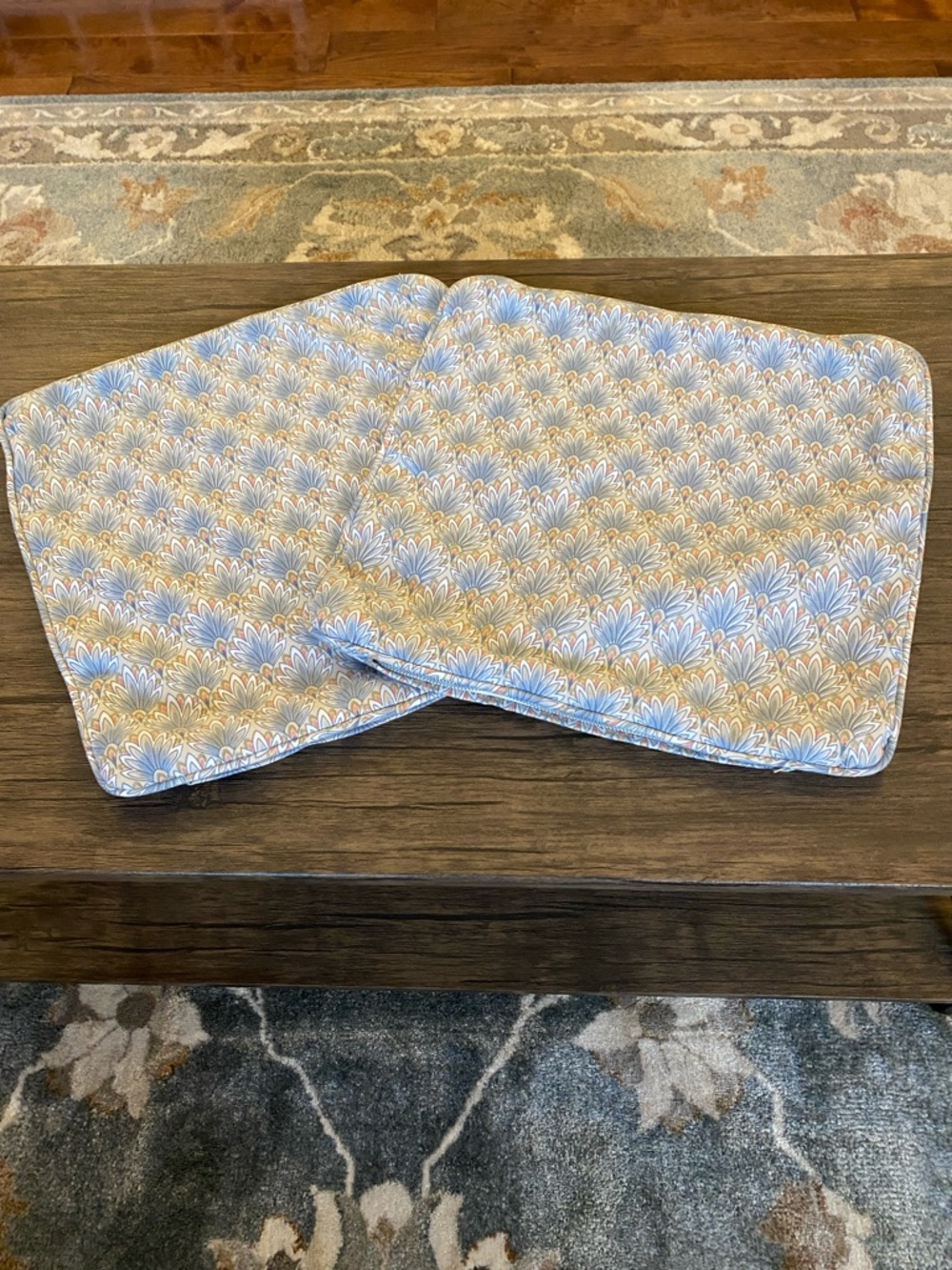 Set of 2 Zip Cushion/Pillow Covers Art Deco Scallop Fan Flower Leaf  16”Square
